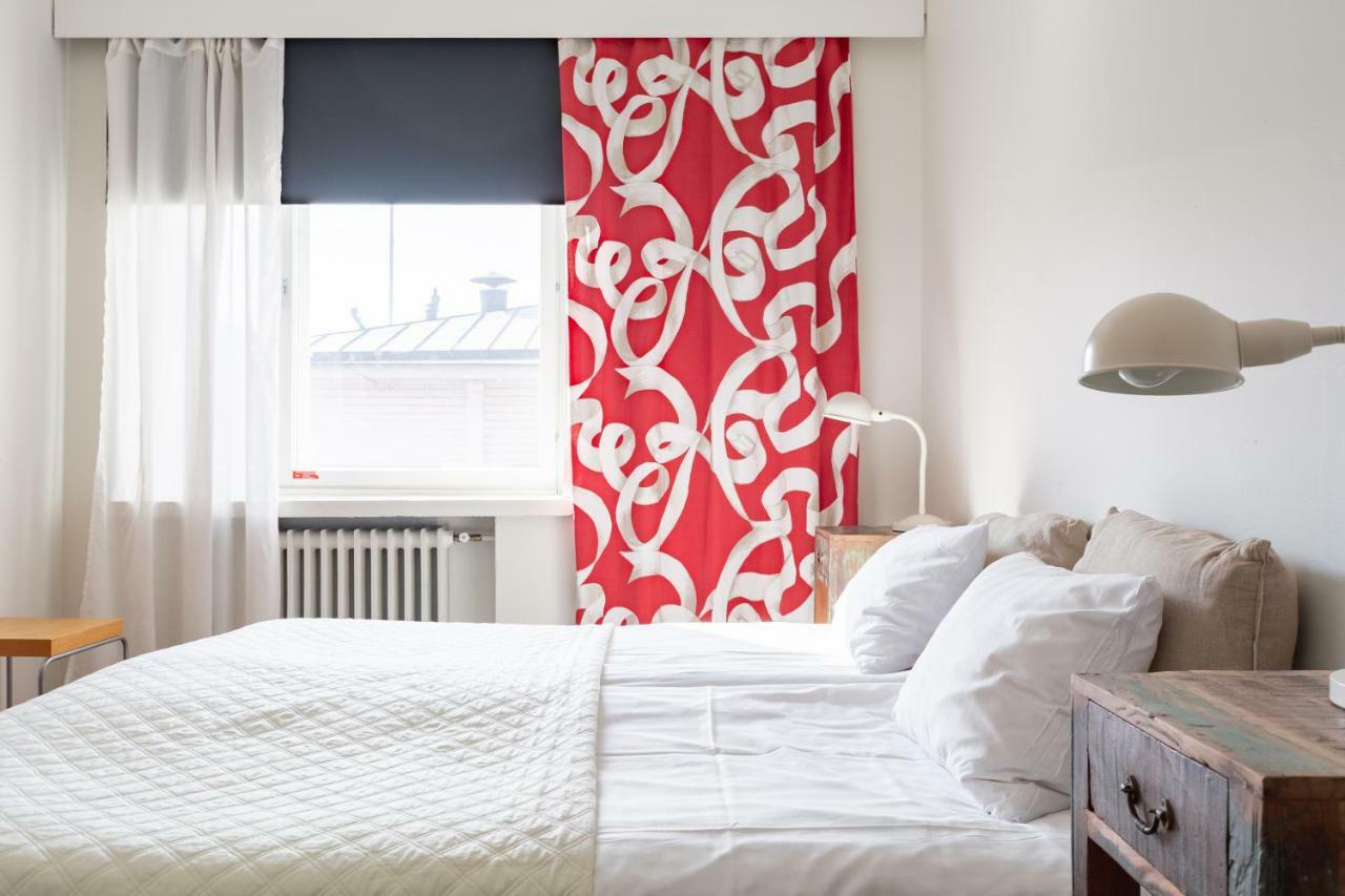 Hostel Buisto Пори Екстериор снимка