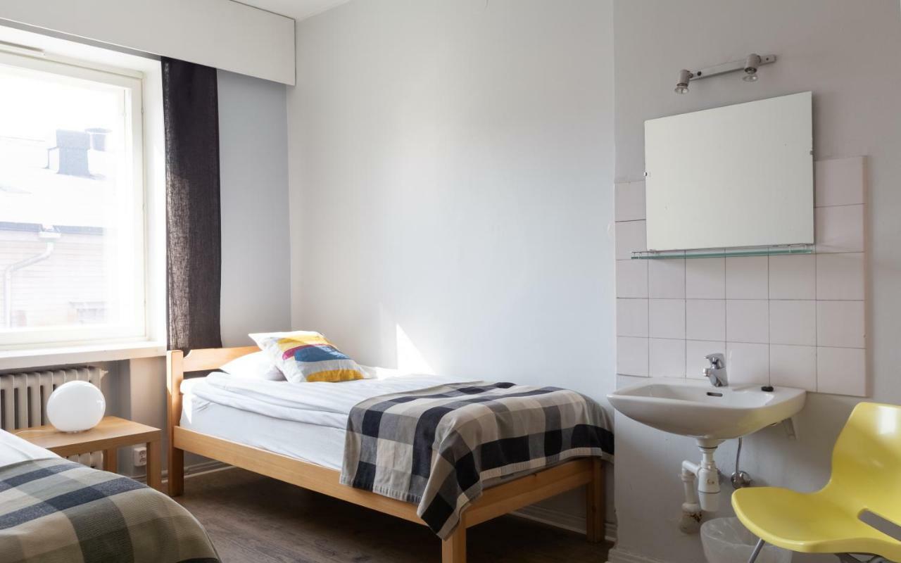 Hostel Buisto Пори Екстериор снимка